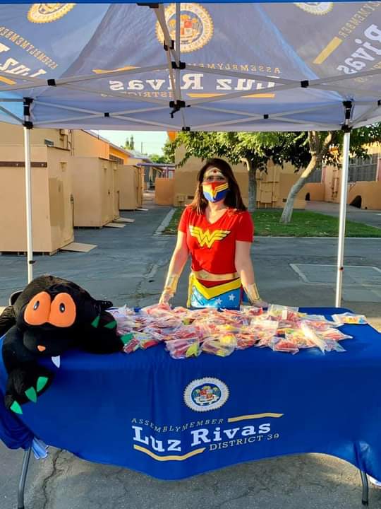 handed out over 400 candy bags to students at Montague Charter Academy 