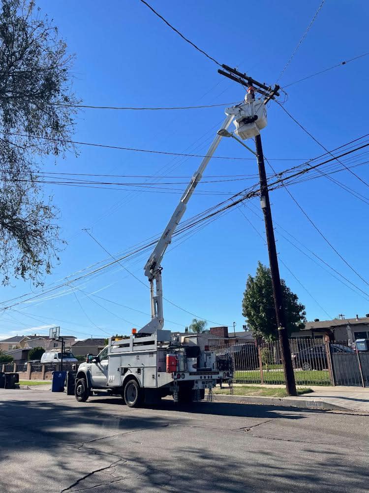 Installed Utilitarian Lights on DWP Wooden Poles